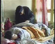 守护瘫妻26年演绎人间真爱[海东时报