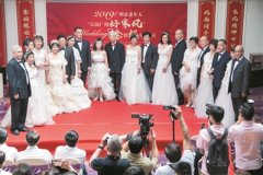 金婚银婚，平凡中见甜蜜[广州日报]