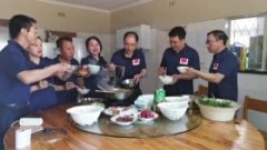 停水、断网医疗队的旱中秋[潇湘晨报]